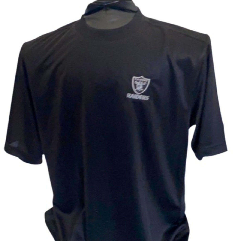 Preowned Excellent Condition Las Vegas Raiders NFL Licensed Shirt